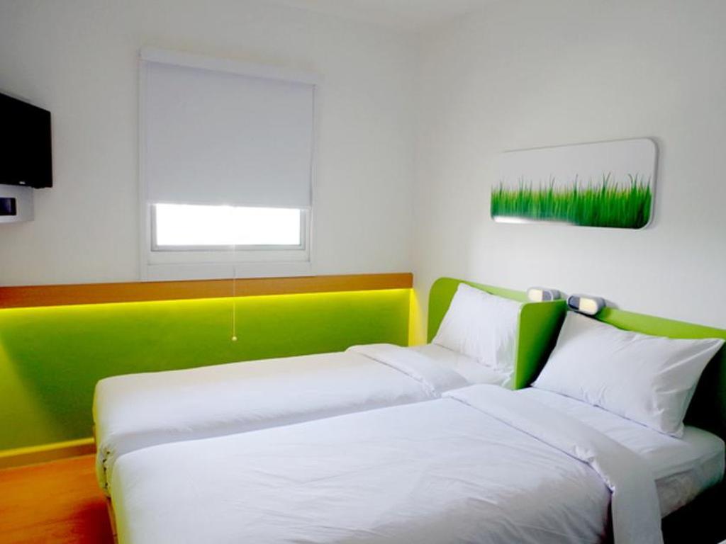 סידוארג'ו Cordia Hotel Surabaya Airport - Hotel Dalam Bandara - Formerly Ibis Budget Surabaya Airport מראה חיצוני תמונה