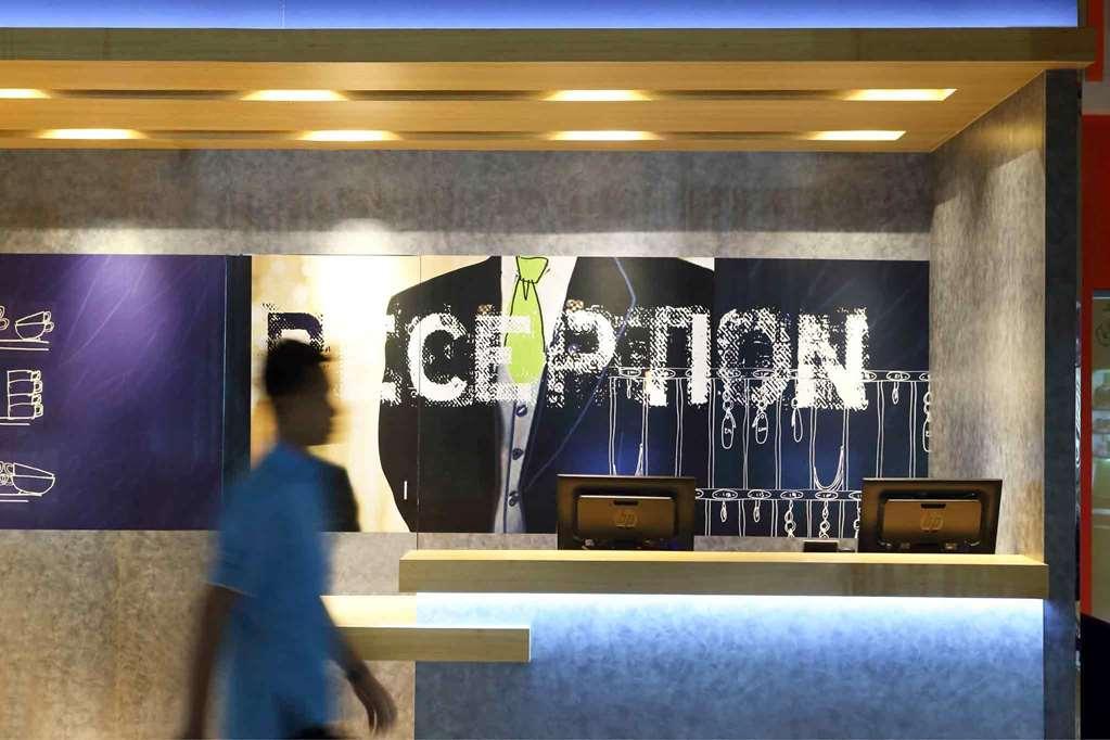 סידוארג'ו Cordia Hotel Surabaya Airport - Hotel Dalam Bandara - Formerly Ibis Budget Surabaya Airport מראה חיצוני תמונה